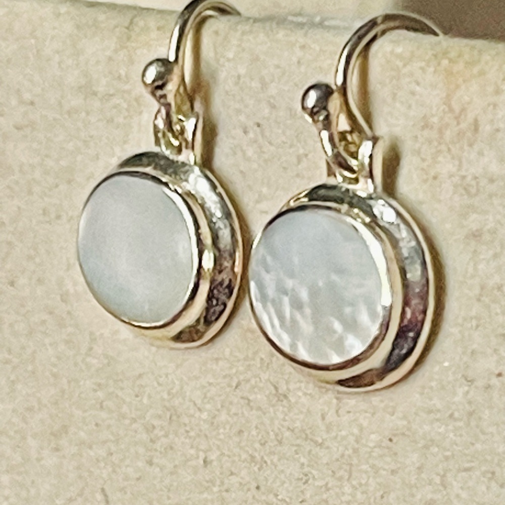 VTG SOUTHWEST Sterling Silver 925 Mother Of Pearl Mexico, designer EARRINGS